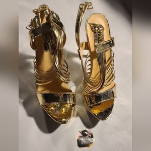 Womens M8.5 - Sahi Gold Leather  Heel Ankle Strap Sandals Size 8.5